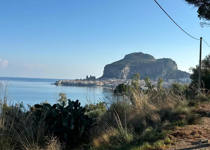 Casa Tanino بيت للعطل تْشيفالو